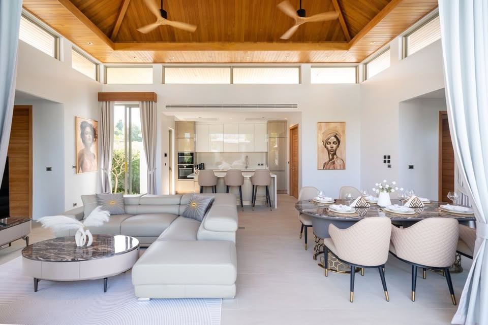 Villa neuve de 4 chambres avec piscine à vendre à Botanica Foresta II Phuket