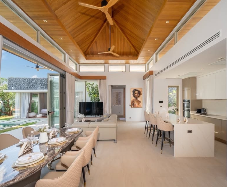 Villa neuve de 4 chambres avec piscine à vendre à Botanica Foresta II Phuket