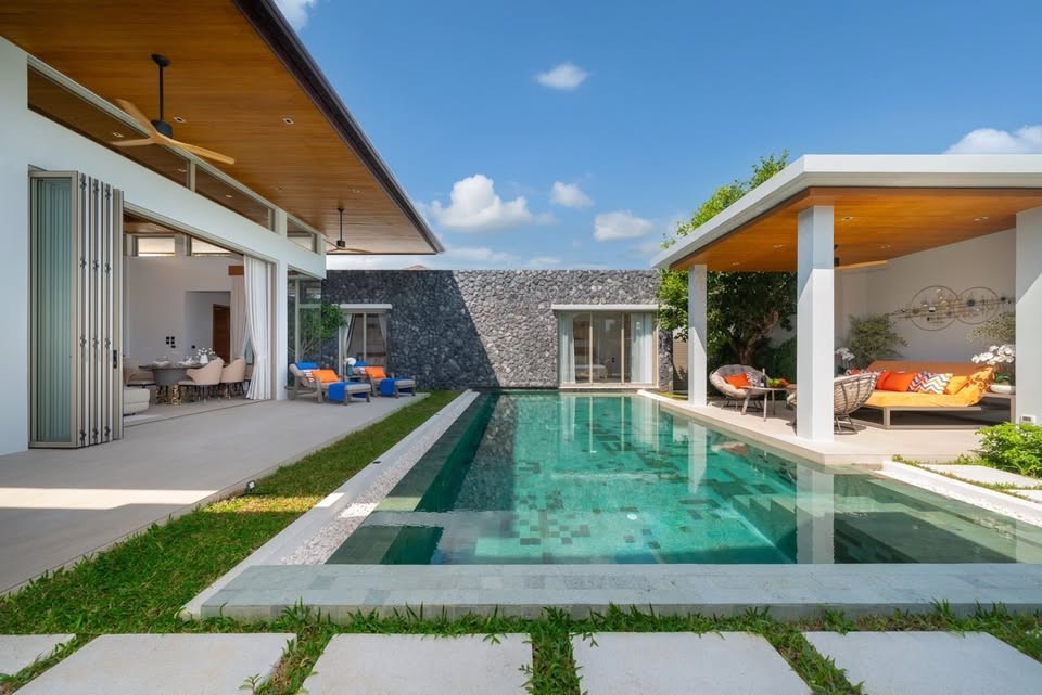 Villa neuve de 4 chambres avec piscine à vendre à Botanica Foresta II Phuket