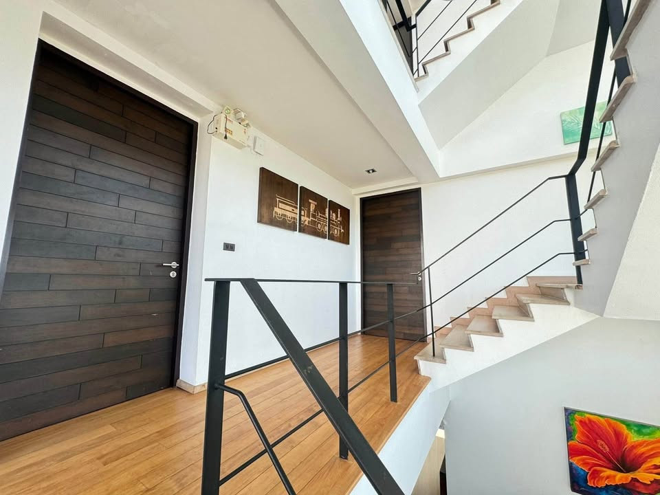 Villa moderne de 4 chambres avec piscine à louer près de la plage de Rawai