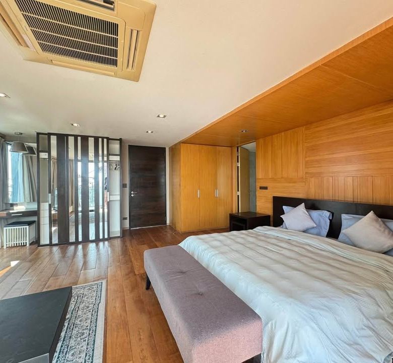 Villa moderne de 4 chambres avec piscine à louer près de la plage de Rawai