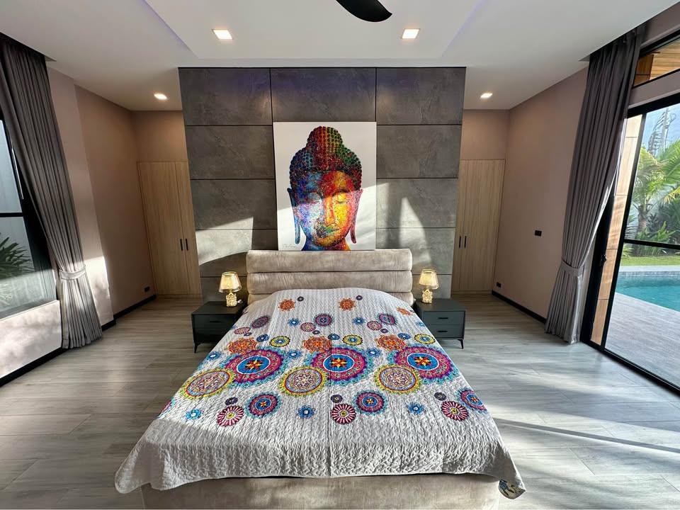 Villa avec piscine de 4 chambres à vendre à Rawai, Phuket