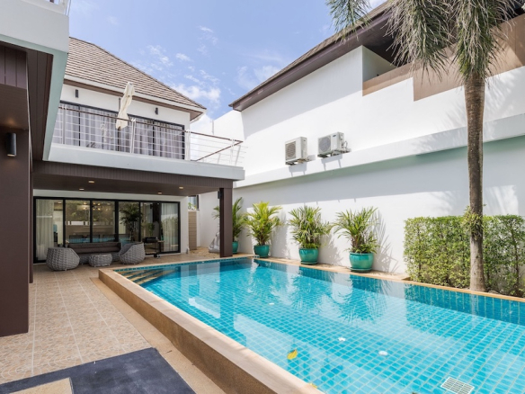 Villa à louer à Garden Village, Si Sunthon