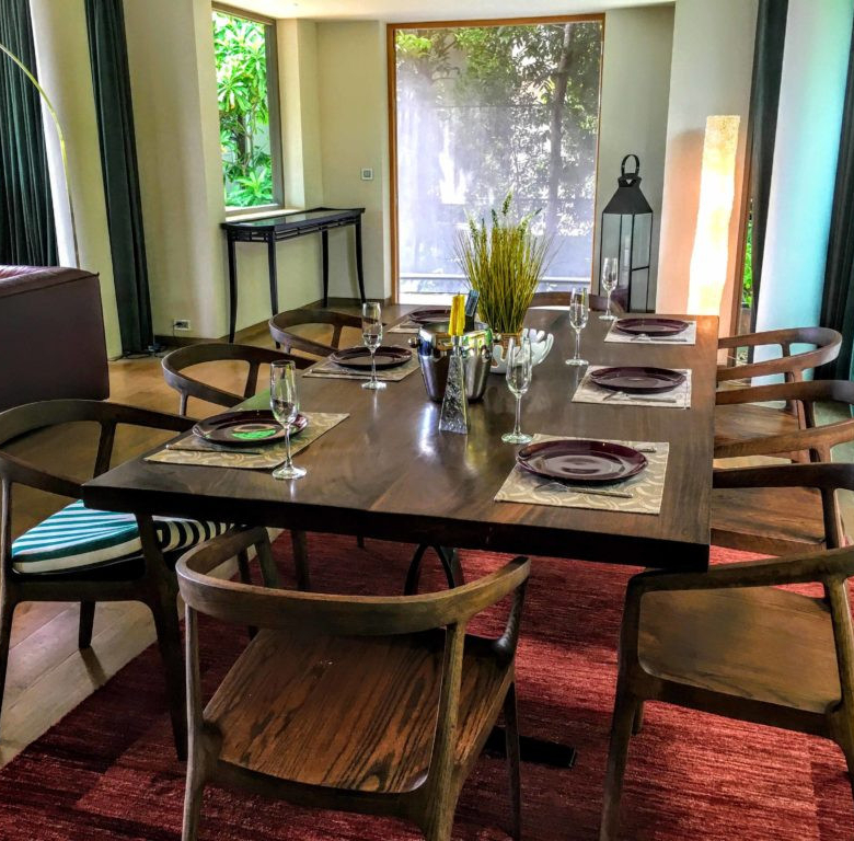 Villa de 4 chambres avec vue sur mer à vendre à Layan Phuket, dans le complexe La Colline