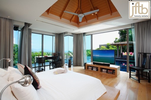Villa de 4 chambres avec vue sur mer à vendre à Layan Phuket, dans le complexe La Colline