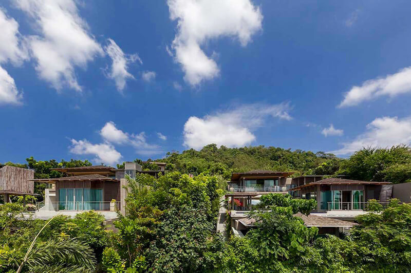 Villa de 4 chambres avec vue sur mer à vendre à Layan Phuket, dans le complexe La Colline