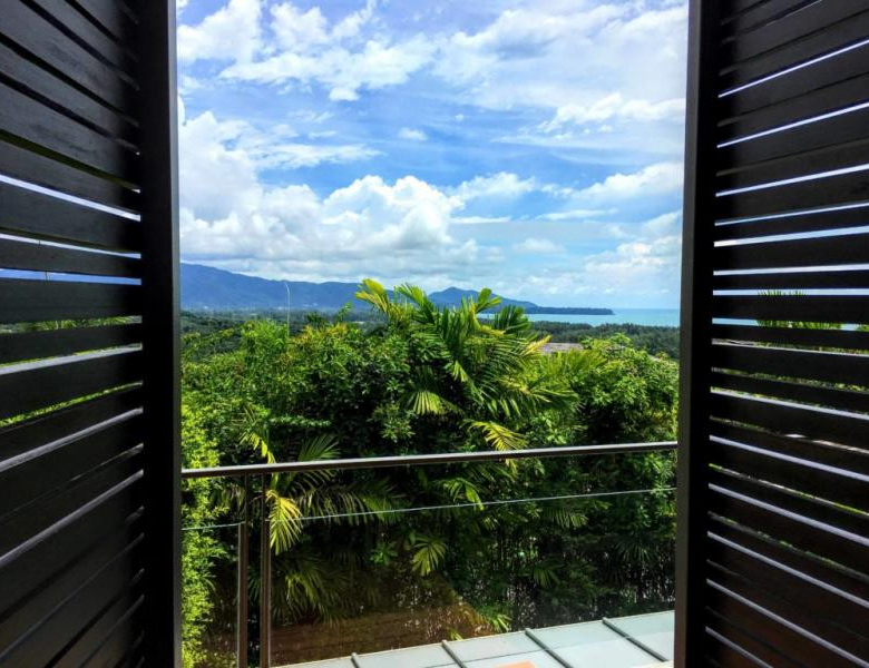 Villa de 4 chambres avec vue sur mer à vendre à Layan Phuket, dans le complexe La Colline