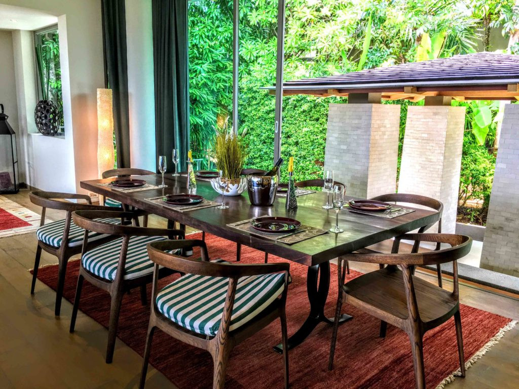 Villa de 4 chambres avec vue sur mer à vendre à Layan Phuket, dans le complexe La Colline