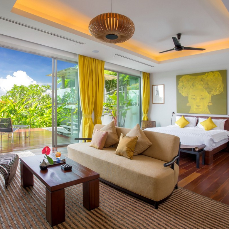 Propriété privée de 18 chambres avec vue sur mer à vendre à Layan, Phuket