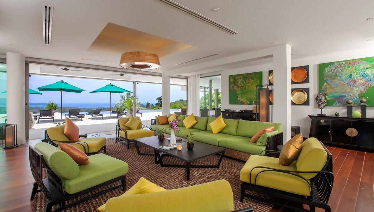 Propriété privée de 18 chambres avec vue sur mer à vendre à Layan, Phuket