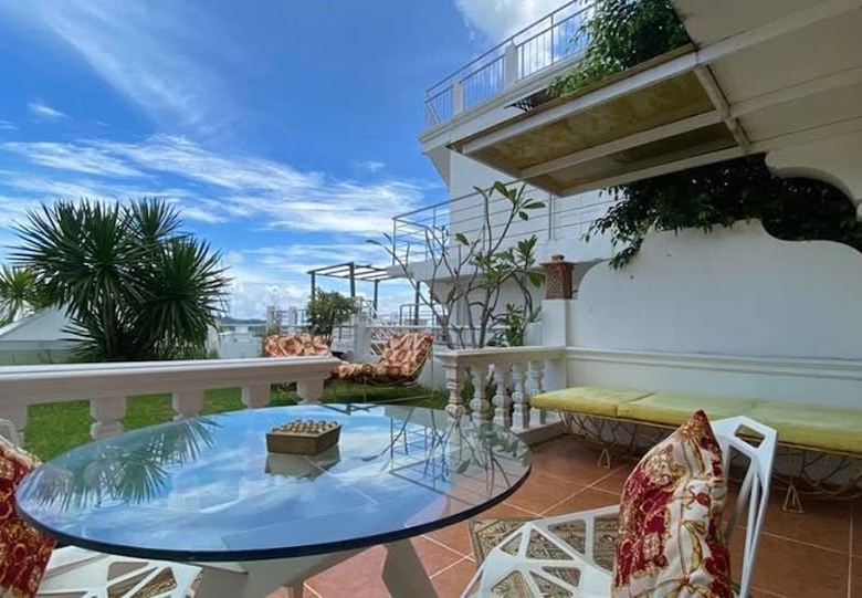 Studio avec vue sur mer et jardin privé à louer à Patong
