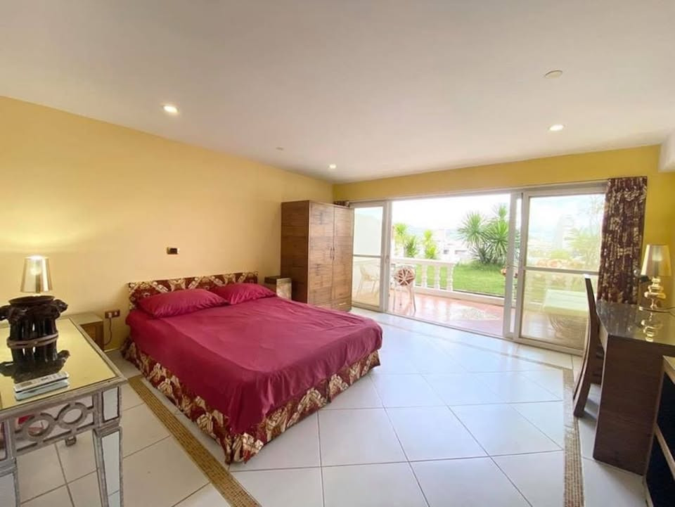 Studio avec vue sur mer et jardin privé à louer à Patong