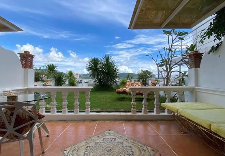 Studio avec vue sur mer et jardin privé à louer à Patong