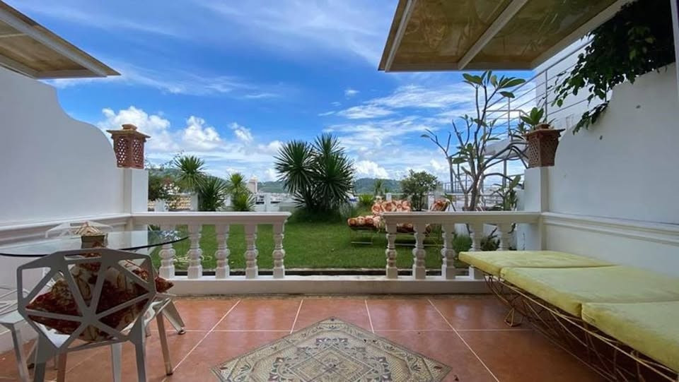 Studio avec vue sur mer et jardin privé à louer à Patong