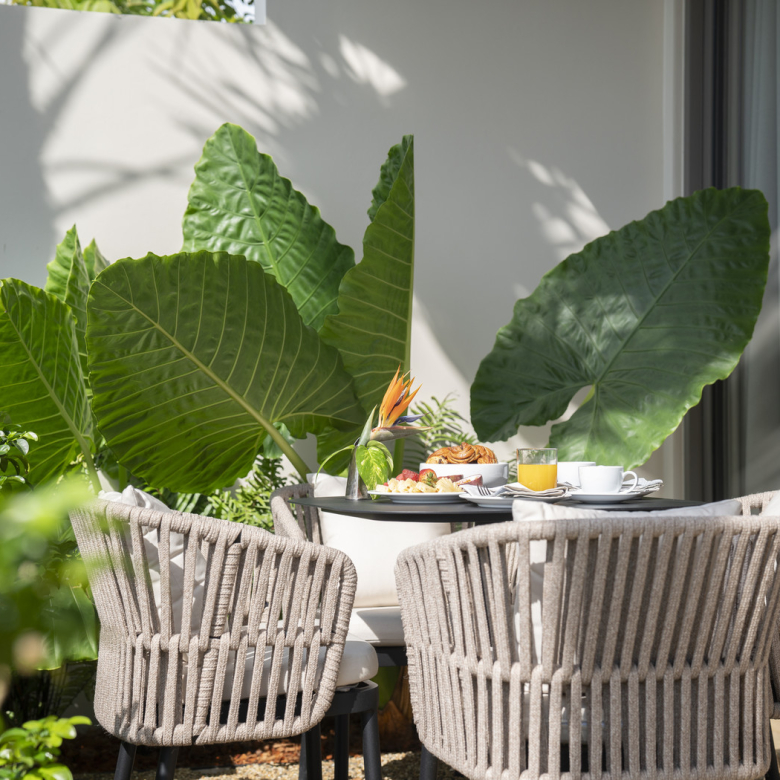 Appartement 2 chambres à vendre à Sudara Phuket | 80 m² Vue jardin