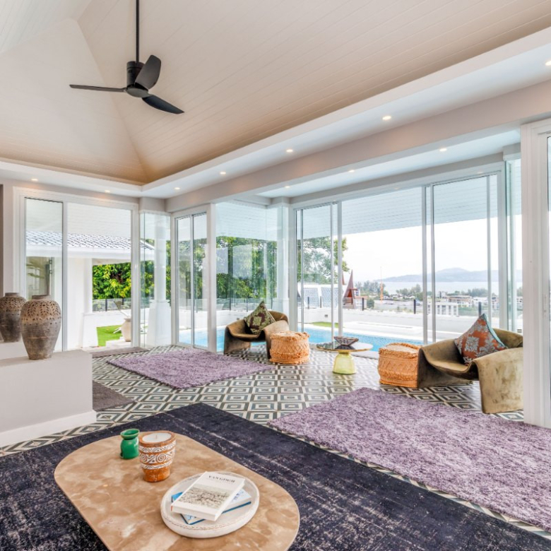Villa de 5 chambres avec piscine et vue sur mer à vendre à Surin, Phuket