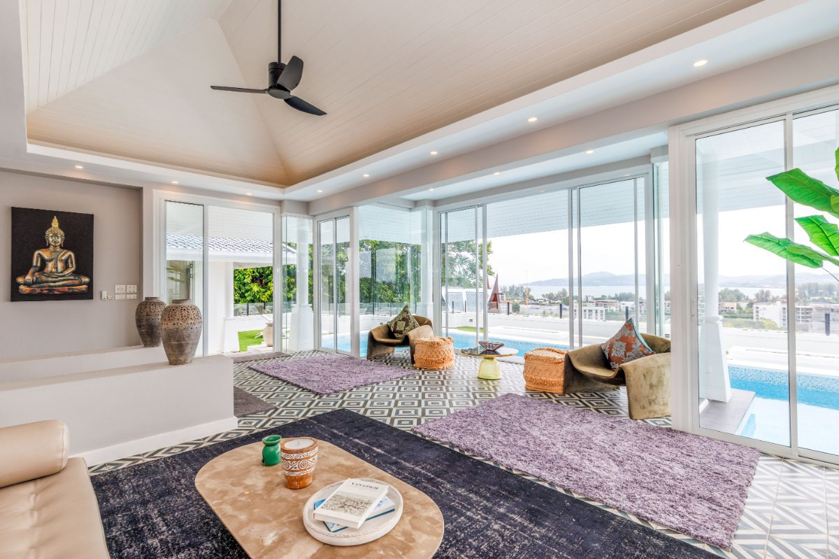 Villa de 5 chambres avec piscine et vue sur mer à vendre à Surin, Phuket