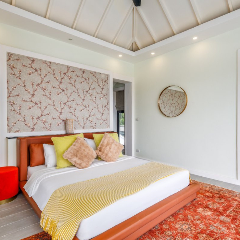 Villa de 5 chambres avec piscine et vue sur mer à vendre à Surin, Phuket