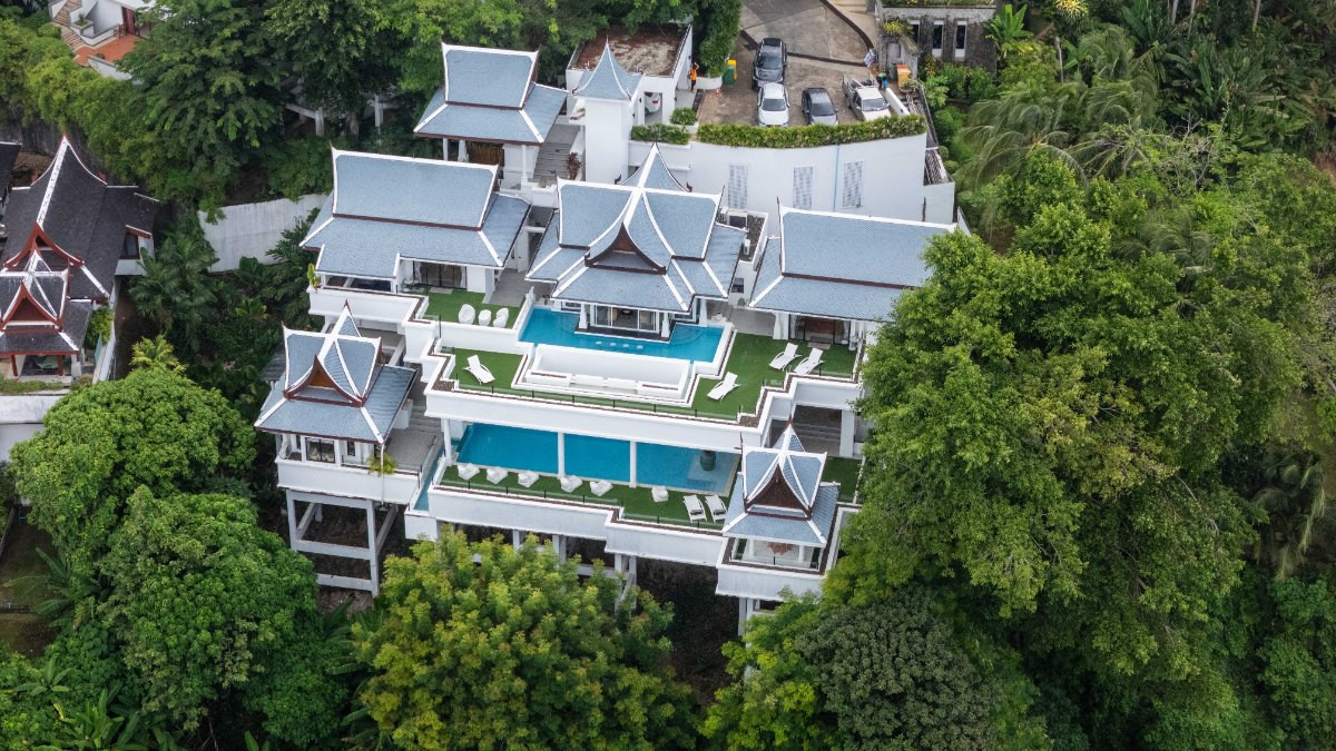 Villa de 5 chambres avec piscine et vue sur mer à vendre à Surin, Phuket