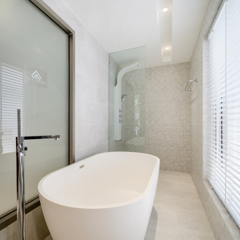 Villa de 3 chambres à vendre près de Bang Tao | The Residence Phuket