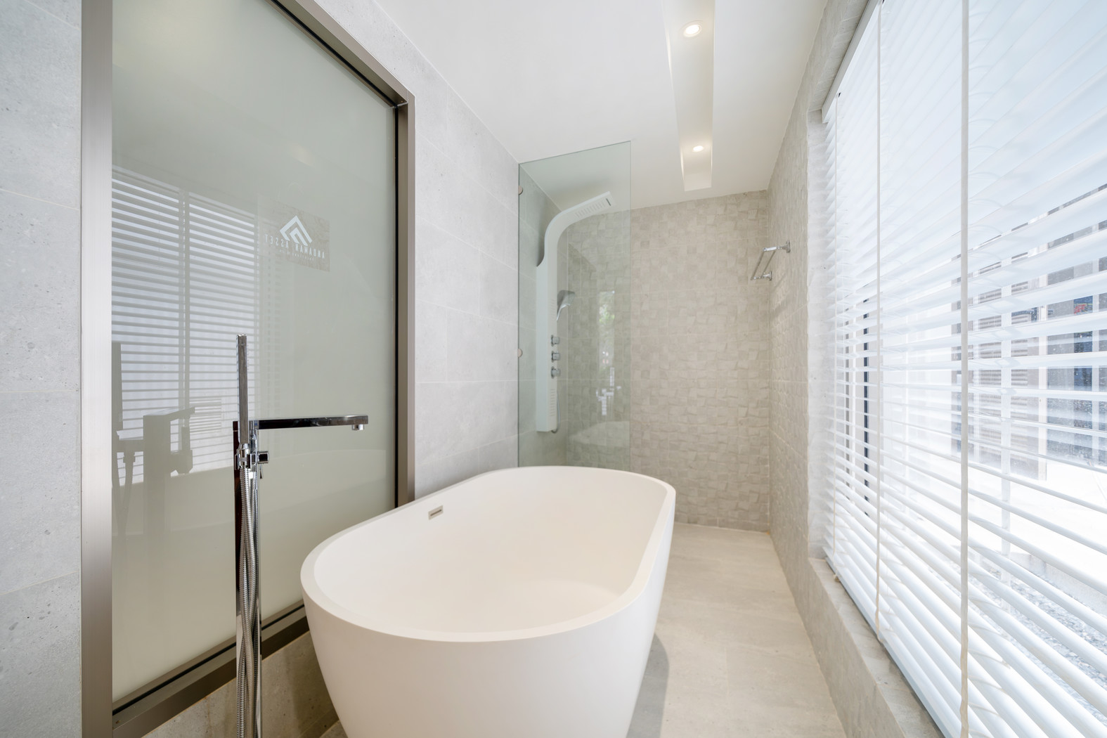 Villa de 3 chambres à vendre près de Bang Tao | The Residence Phuket