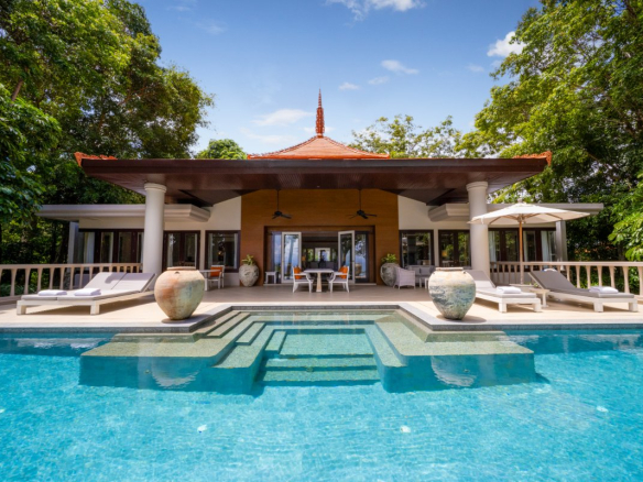 Villa Trisara à vendre à Naithon, Phuket, avec piscine privée et vue sur la mer