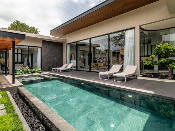Villa avec piscine privée Vimannaya Residence à Nai Harn Phuket
