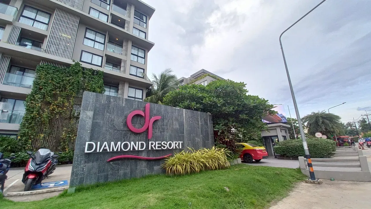 1 Bedroom Condo for Sale at Diamond Condominium Bang Tao