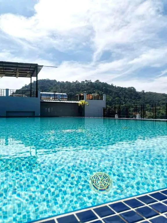 5-Star Hotel for Sale in Patong, Phuket – 380+ Rooms