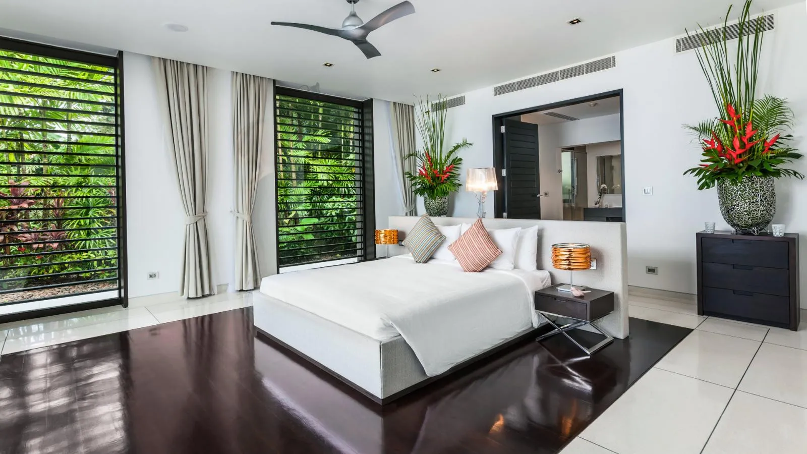 Villa de 6 chambres en bord de mer à vendre à Cape Yamu, Phuket