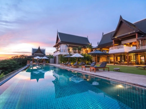 Villa de 8 chambres à louer à Kamala Phuket