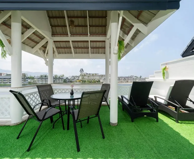 2-Bedroom Lakefront Duplex for Rent at Allamanda 1, Laguna Phuket