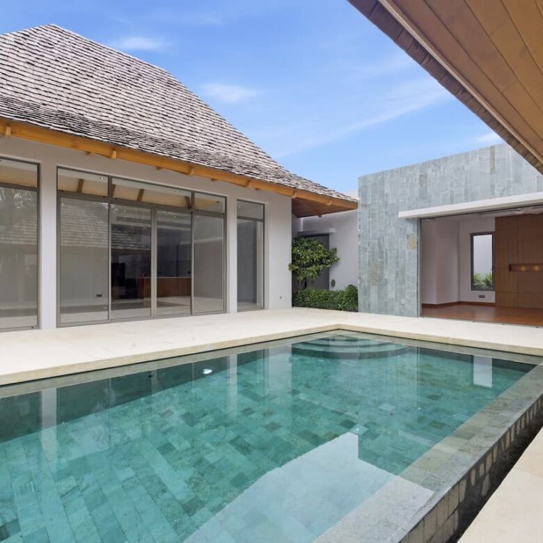 Anchan Indigo I – Villa d'angle avec piscine et 3 chambres à vendre à Phuket