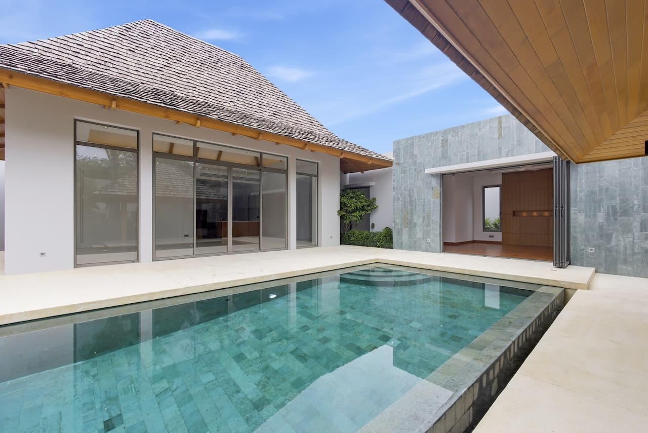 Anchan Indigo I – Villa d'angle avec piscine et 3 chambres à vendre à Phuket