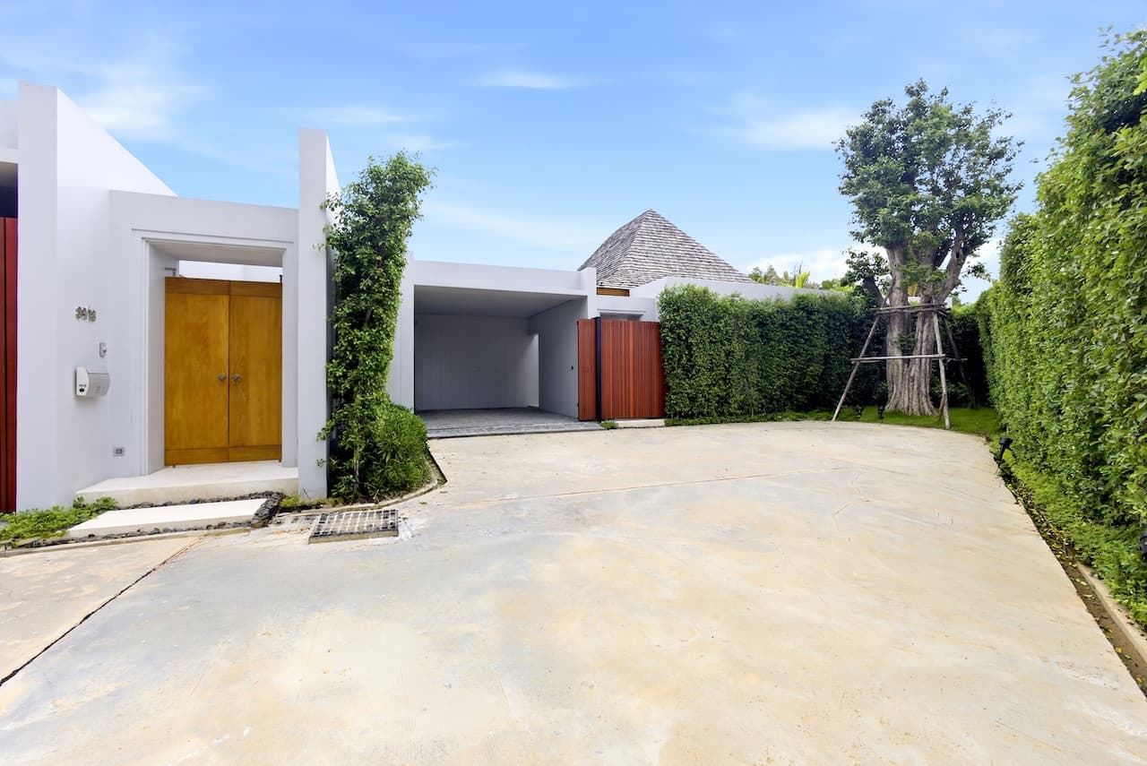 Anchan Indigo I – Villa d'angle avec piscine et 3 chambres à vendre à Phuket