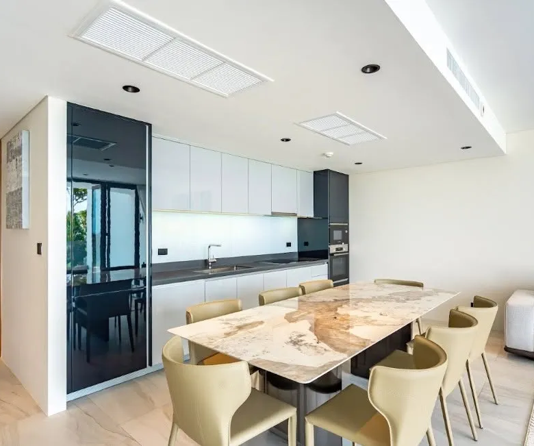 Duplex de luxe de 3 chambres avec vue sur mer à louer à Bluepoint Patong