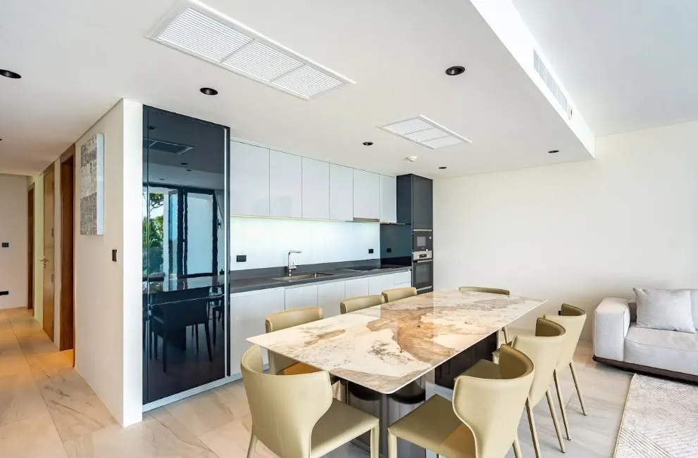 Duplex de luxe de 3 chambres avec vue sur mer à louer à Bluepoint Patong