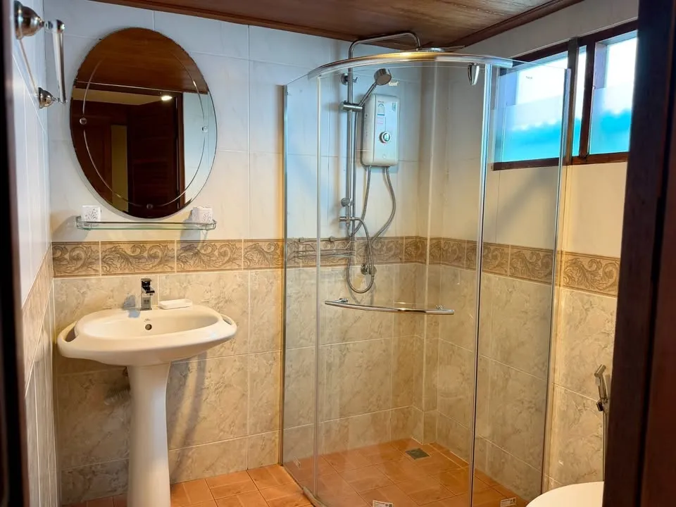 Kamala Bungalow Resort for Sale – 5 Private Bungalows Near the Beach