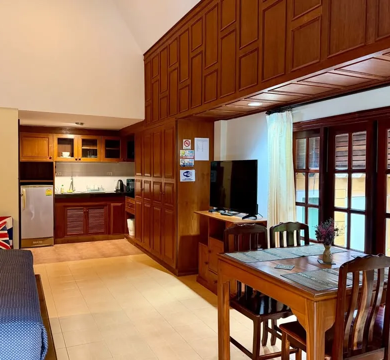 Kamala Bungalow Resort for Sale – 5 Private Bungalows Near the Beach