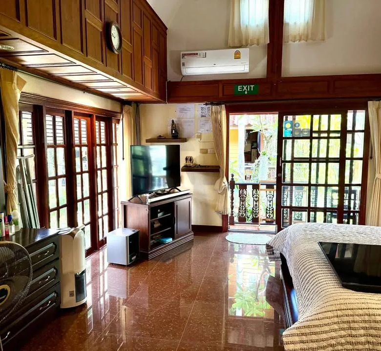 Kamala Bungalow Resort for Sale – 5 Private Bungalows Near the Beach