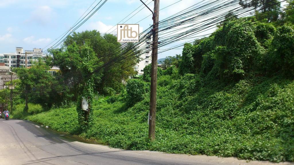 Terrain de 4 800 m² à vendre à Patong, Phuket