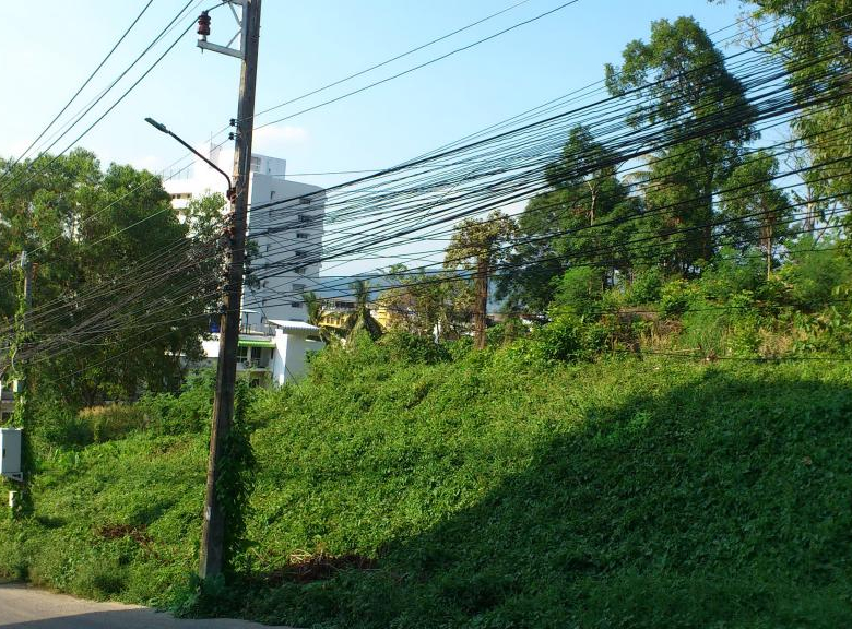 Terrain de 4 800 m² à vendre à Patong, Phuket