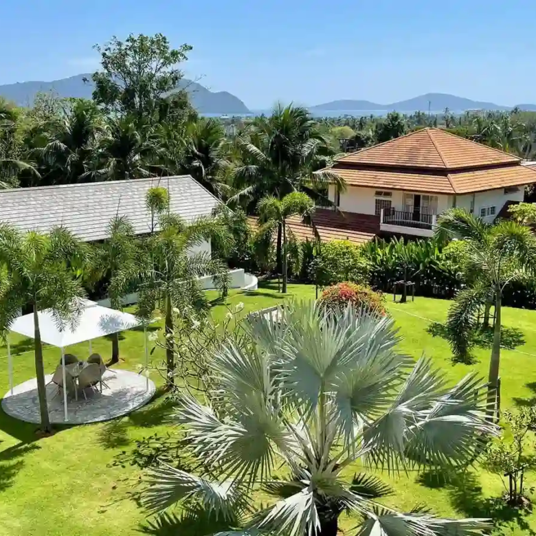 Luxury 4-Bedroom Pool Villa for Rent in Rawai Phuket – 1,864 sqm Land