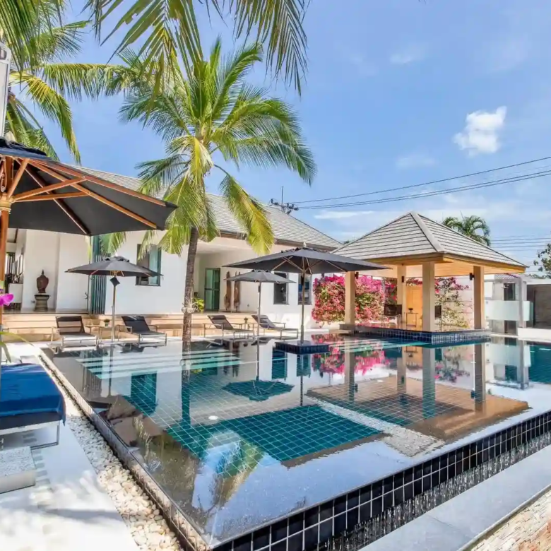 Luxury 4-Bedroom Pool Villa for Rent in Rawai Phuket – 1,864 sqm Land