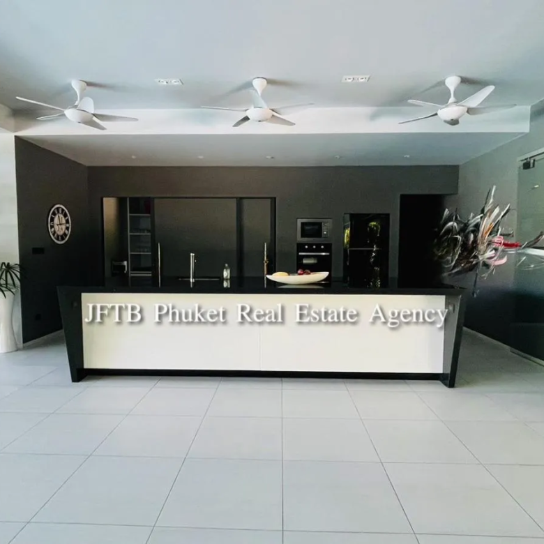 4-Bedroom Luxury Pool Villa for Sale in Rawai, Phuket – 2,000 sqm Land
