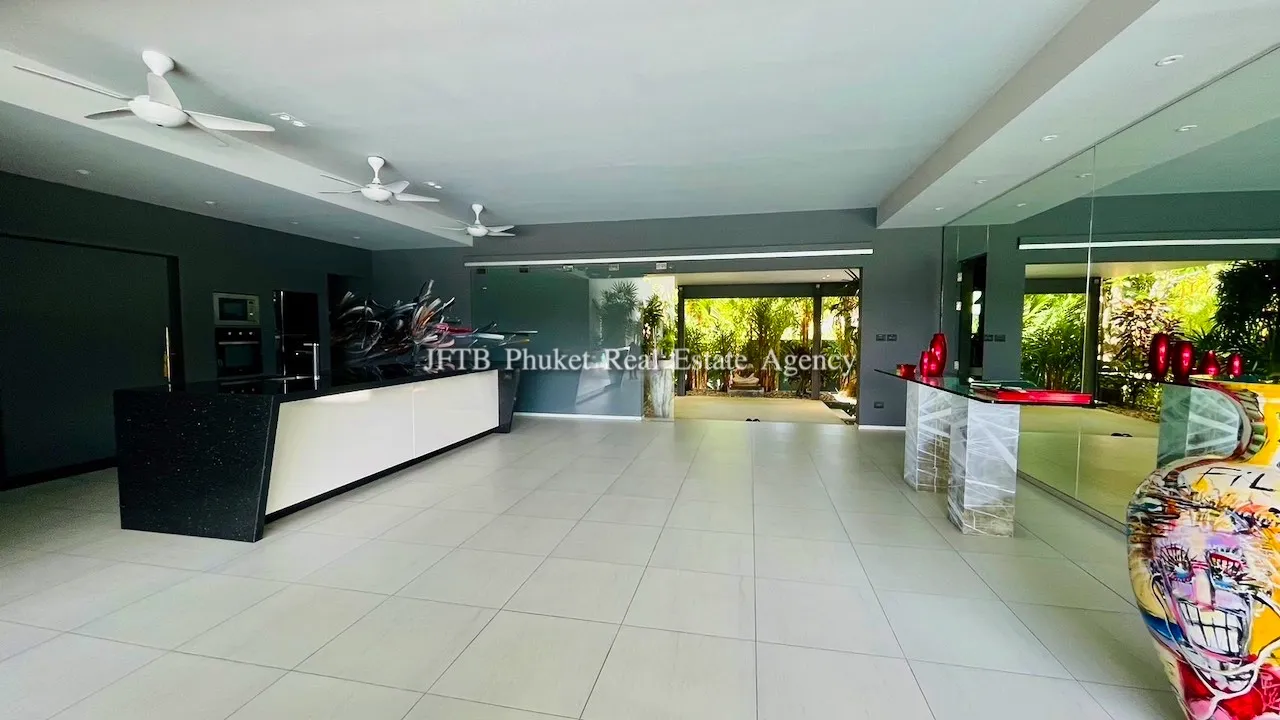 4-Bedroom Luxury Pool Villa for Sale in Rawai, Phuket – 2,000 sqm Land