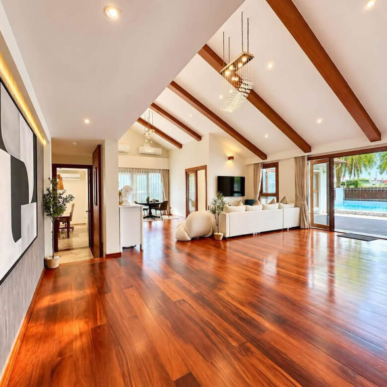Villa de luxe avec piscine et 4 chambres à louer à Koh Kaew, Phuket – près de BISP
