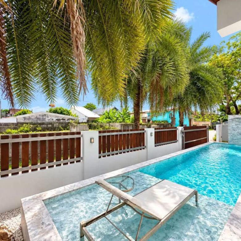 Villa de luxe avec piscine et 4 chambres à louer à Koh Kaew, Phuket – près de BISP