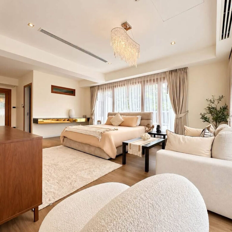 Villa de luxe avec piscine et 4 chambres à louer à Koh Kaew, Phuket – près de BISP