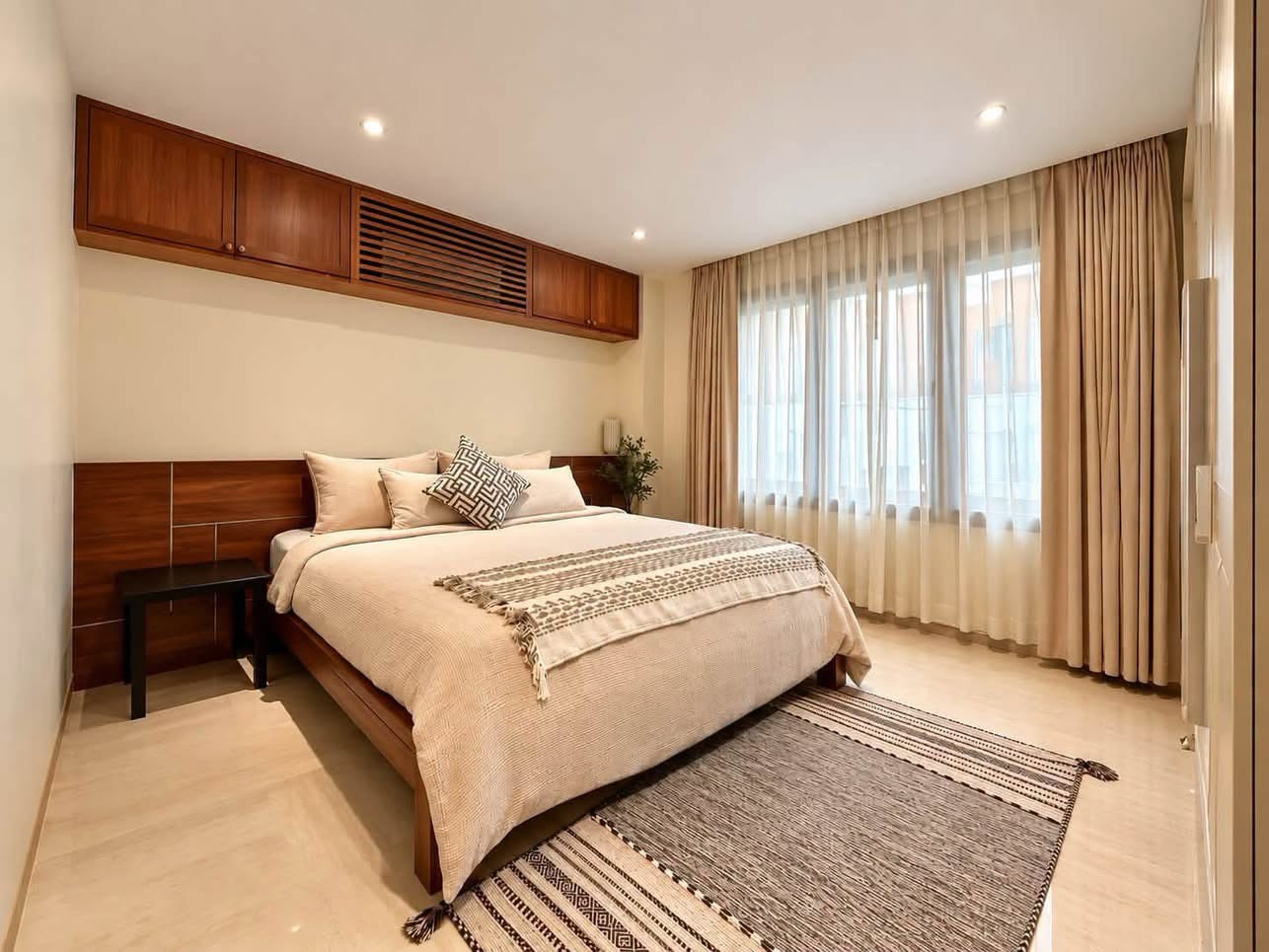 Villa de luxe avec piscine et 4 chambres à louer à Koh Kaew, Phuket – près de BISP